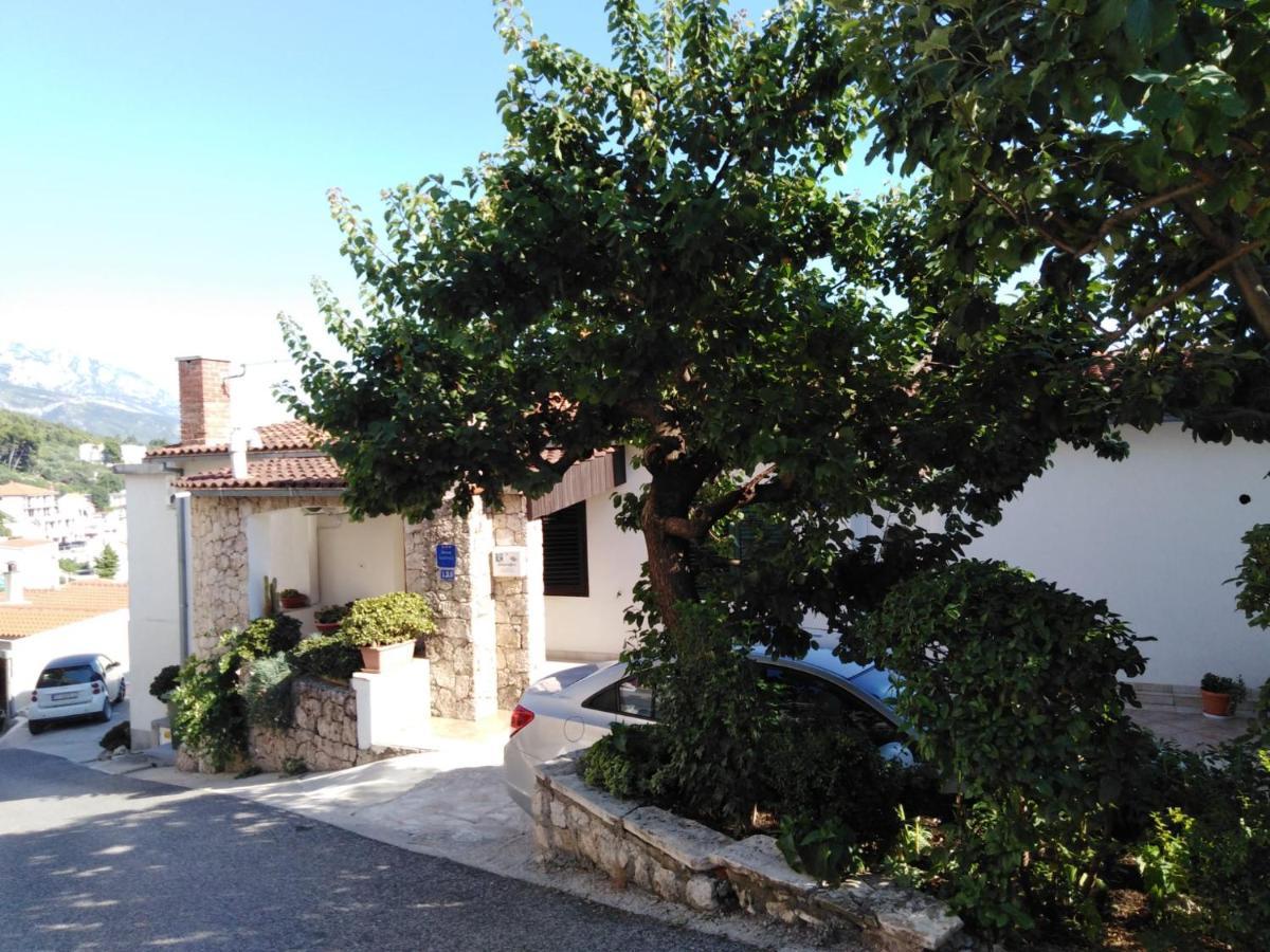 Appartamento Apartman Ivan 2 Brela Esterno foto